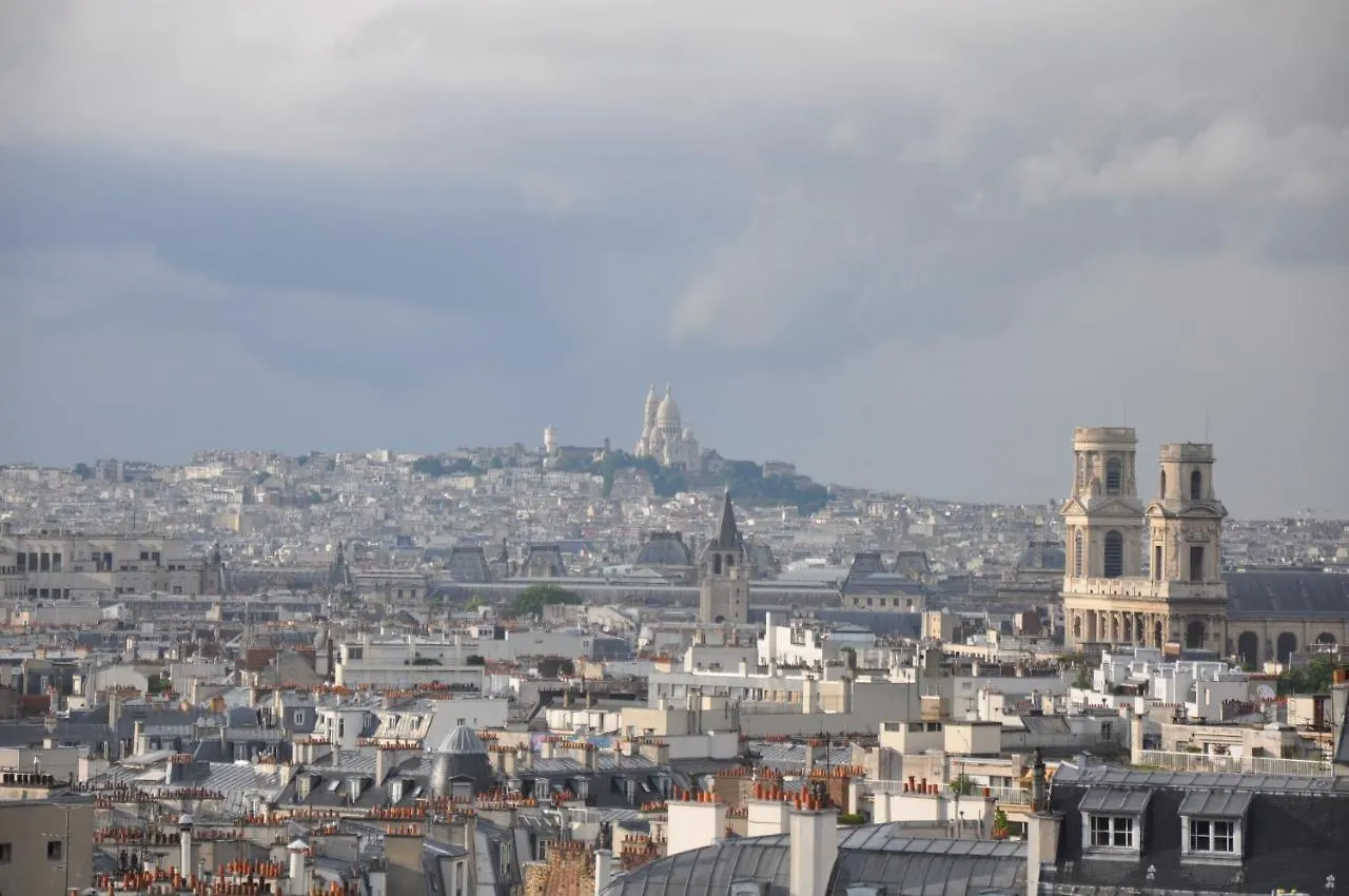 Gorgeous Penthouse Overlooking The Paris Skyline Apartment